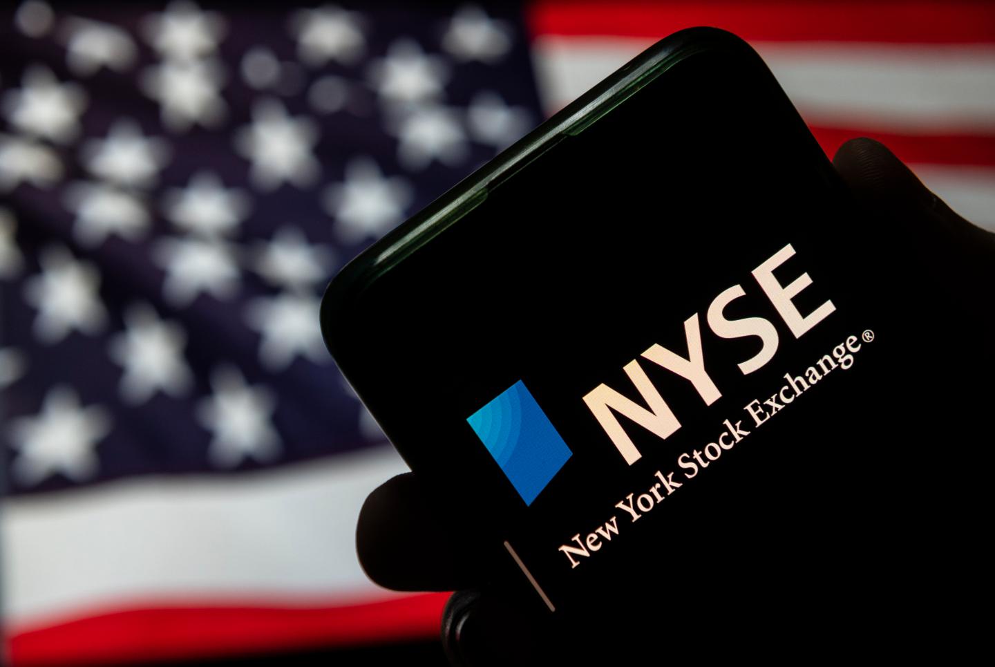 S&P 500 hits a new record, erasing last of pandemic losses
