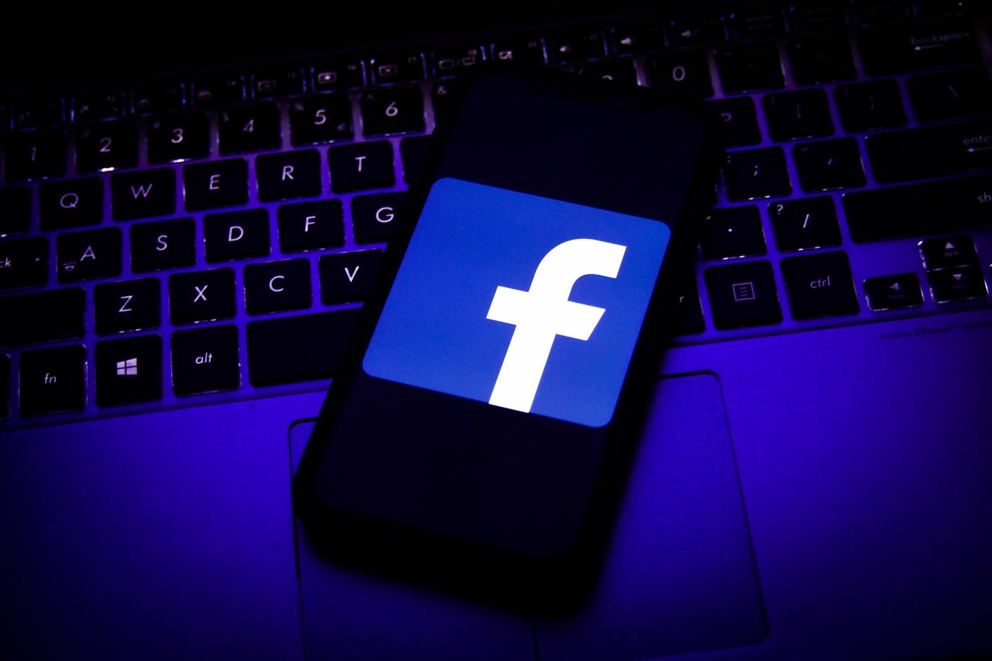 Facebook adds voting hub to combat election disinformation