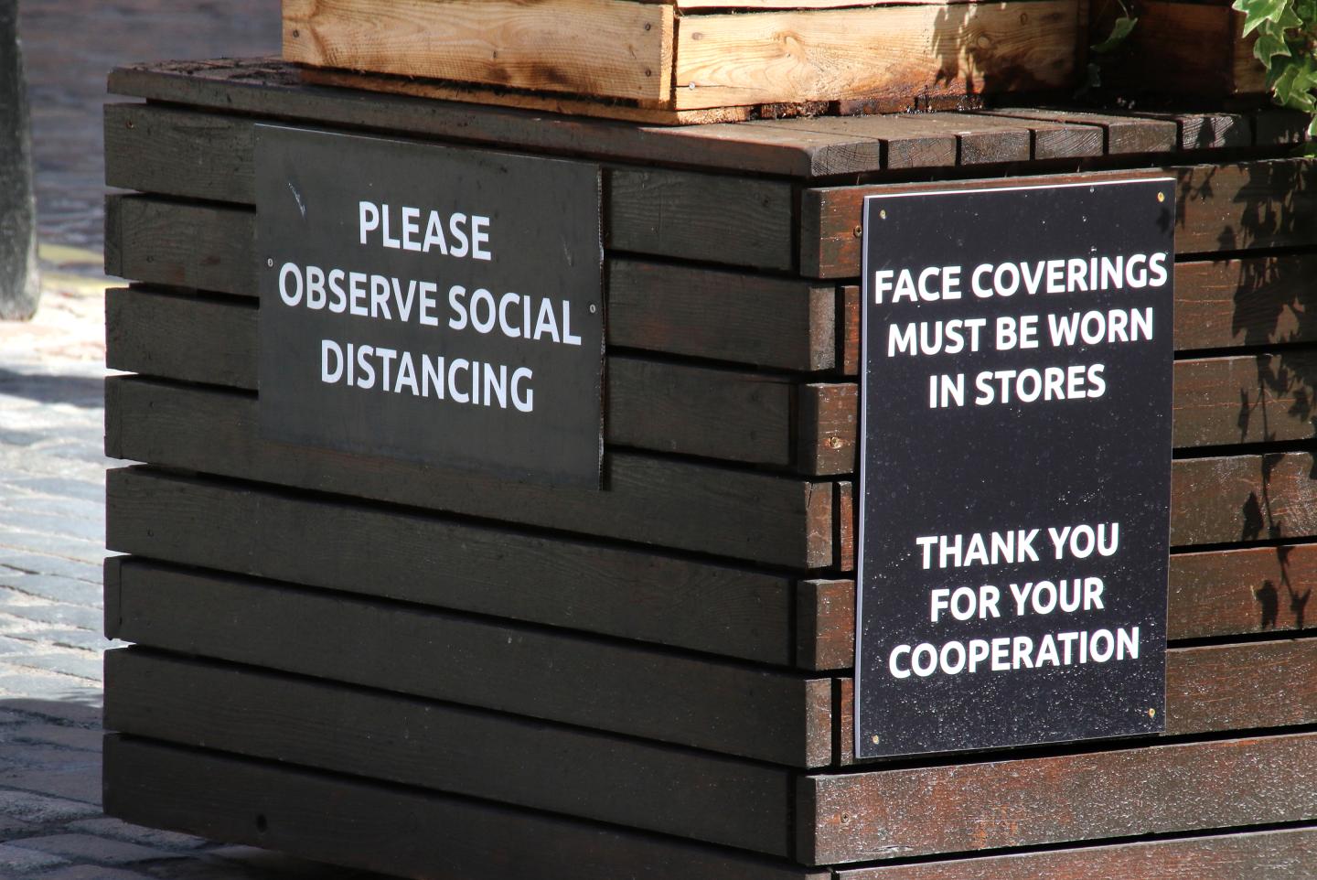 Slapping, choking, kicking: The CDC has some interesting workplace warnings for dealing with angry customers
