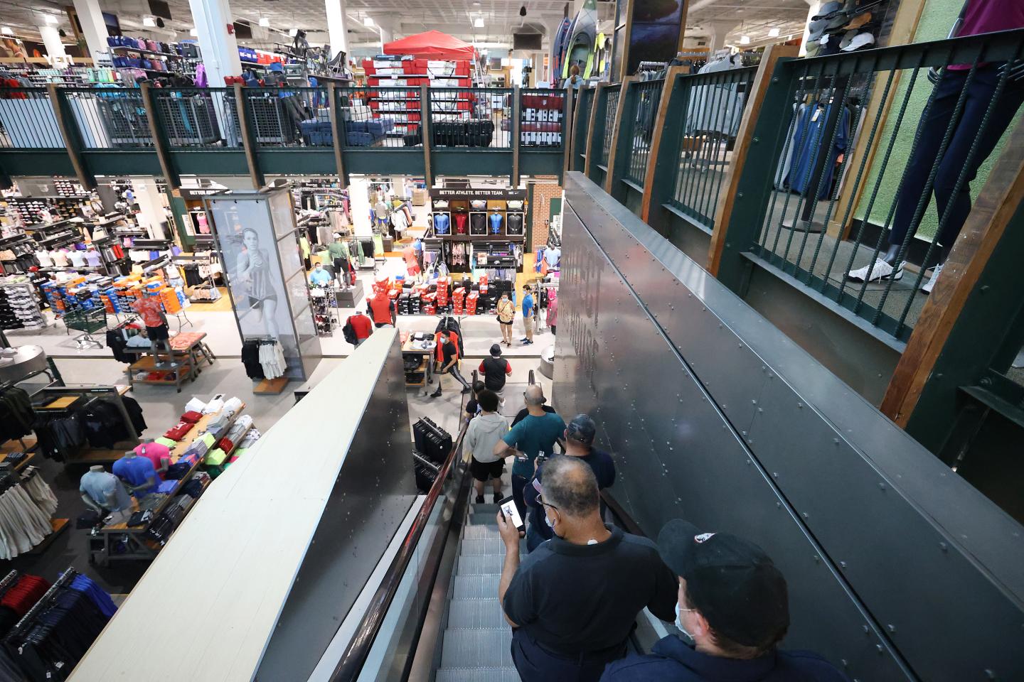 Retail spending hit pre-pandemic levels in July—but big threats remain