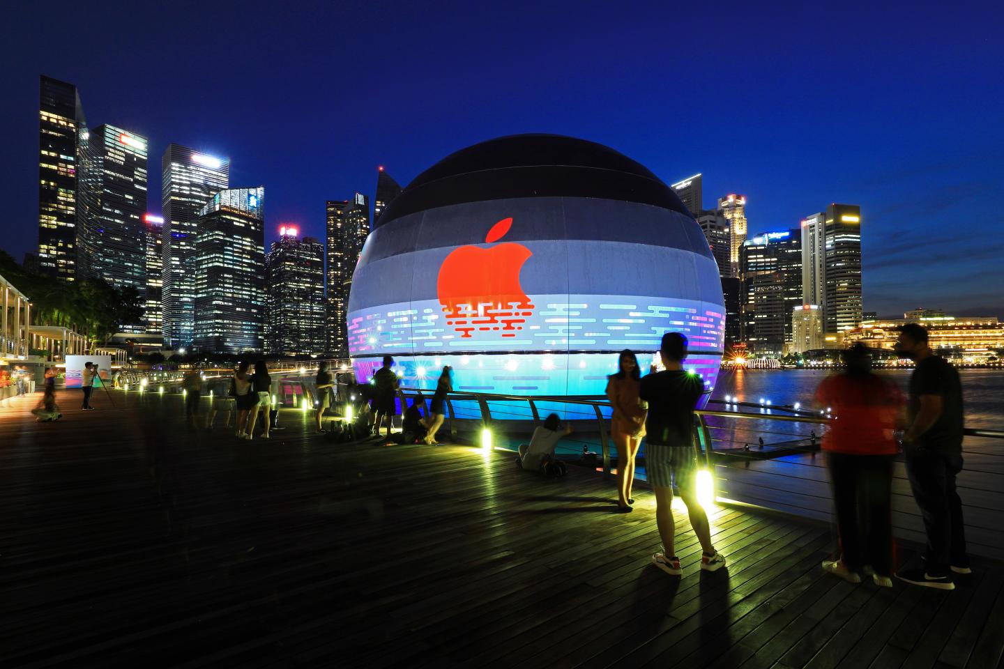 Own Apple Powerbeats 2 earphones? Here’s how to claim your share of a $9.75 million settlement