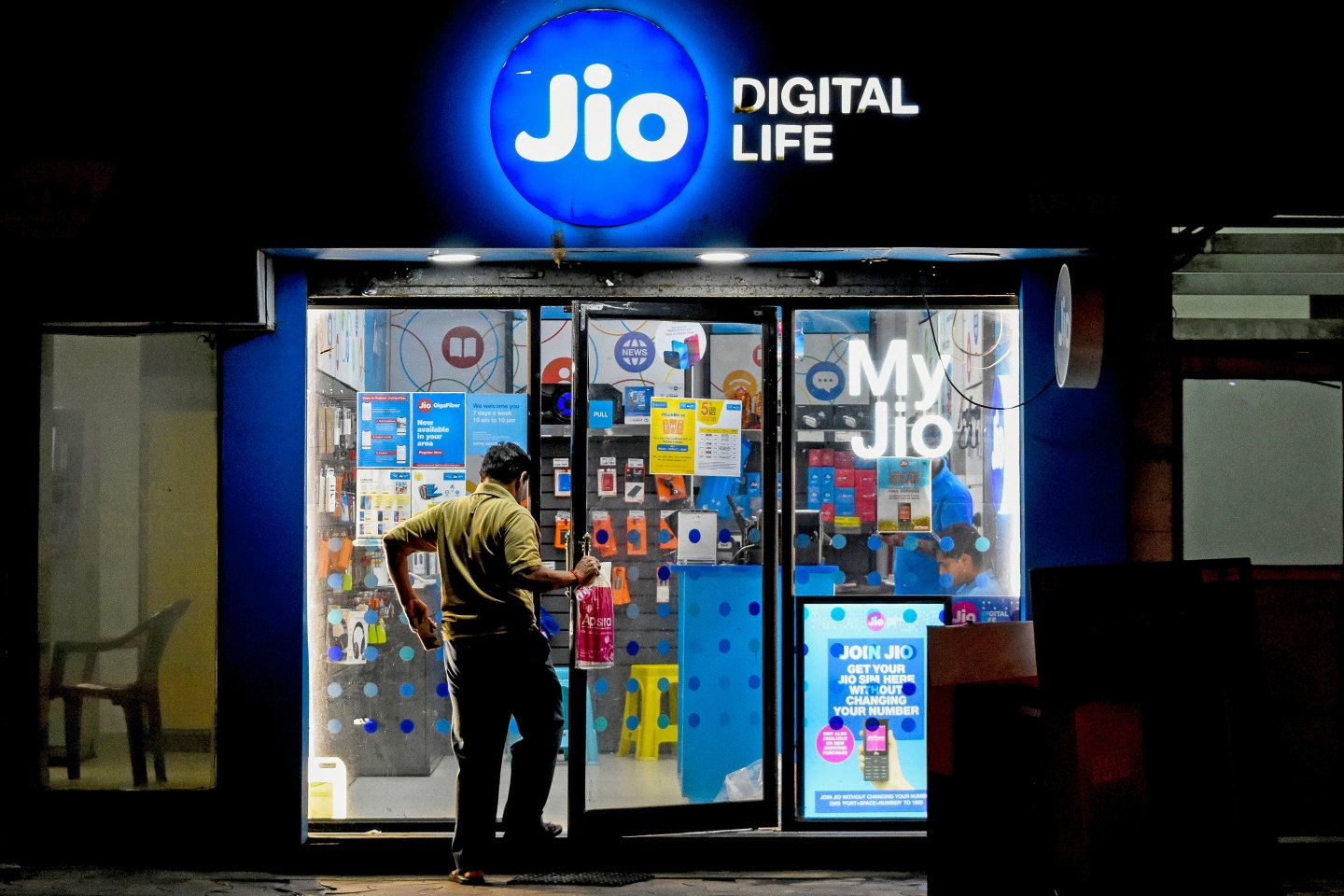 Foot Traffic: JioMart, Reliance’s retail outfit, supports tens of thousands of mom-and-pop shops that view Amazon and Walmart as threats.