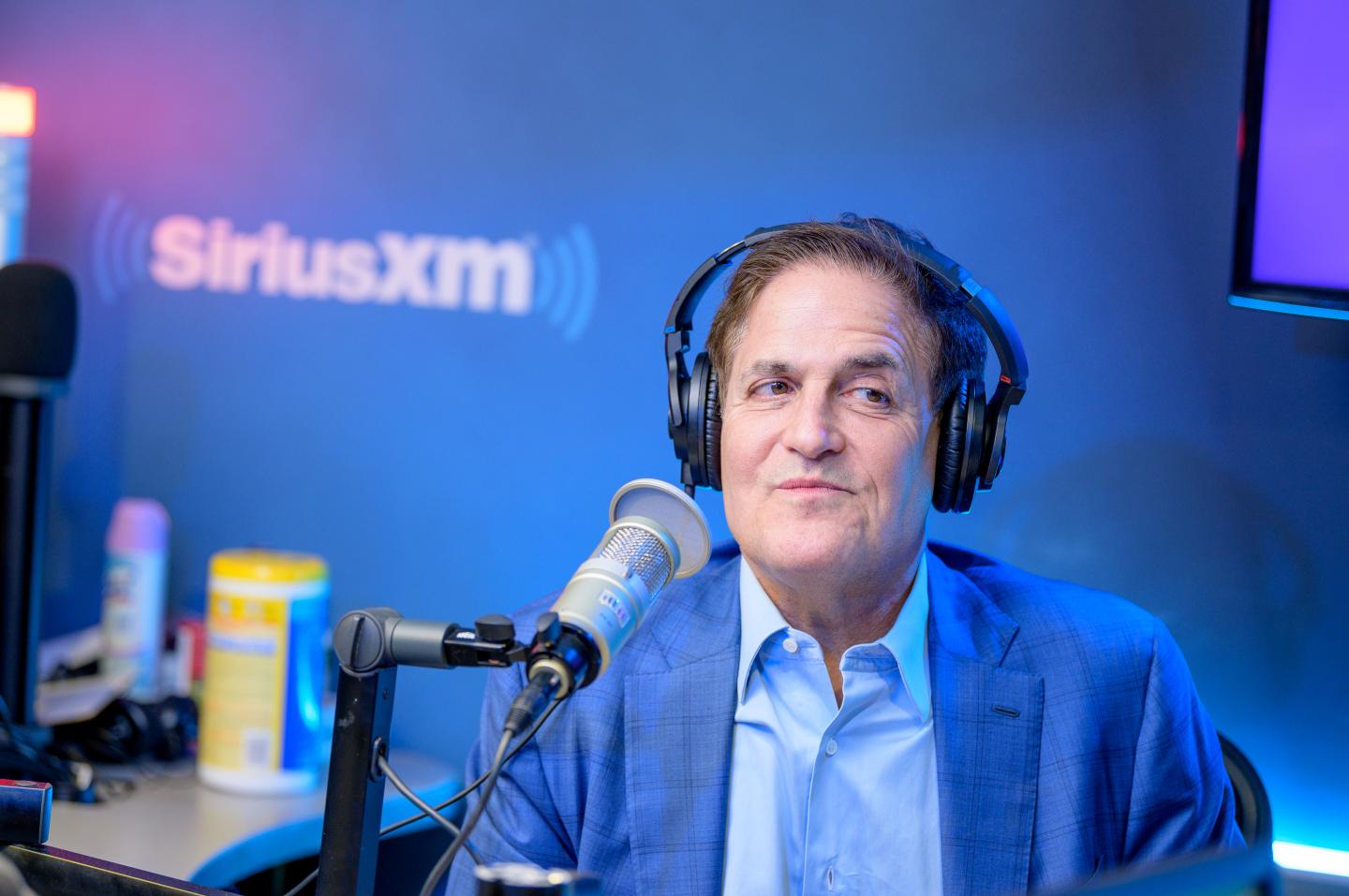 Mark Cuban wants every American to get a $1,000 stimulus check every 2 weeks through November
