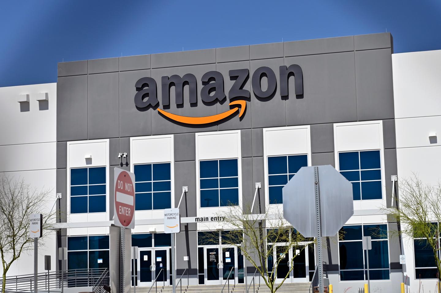 Amazon denies it’s developing an exercise bike with Echelon Fitness