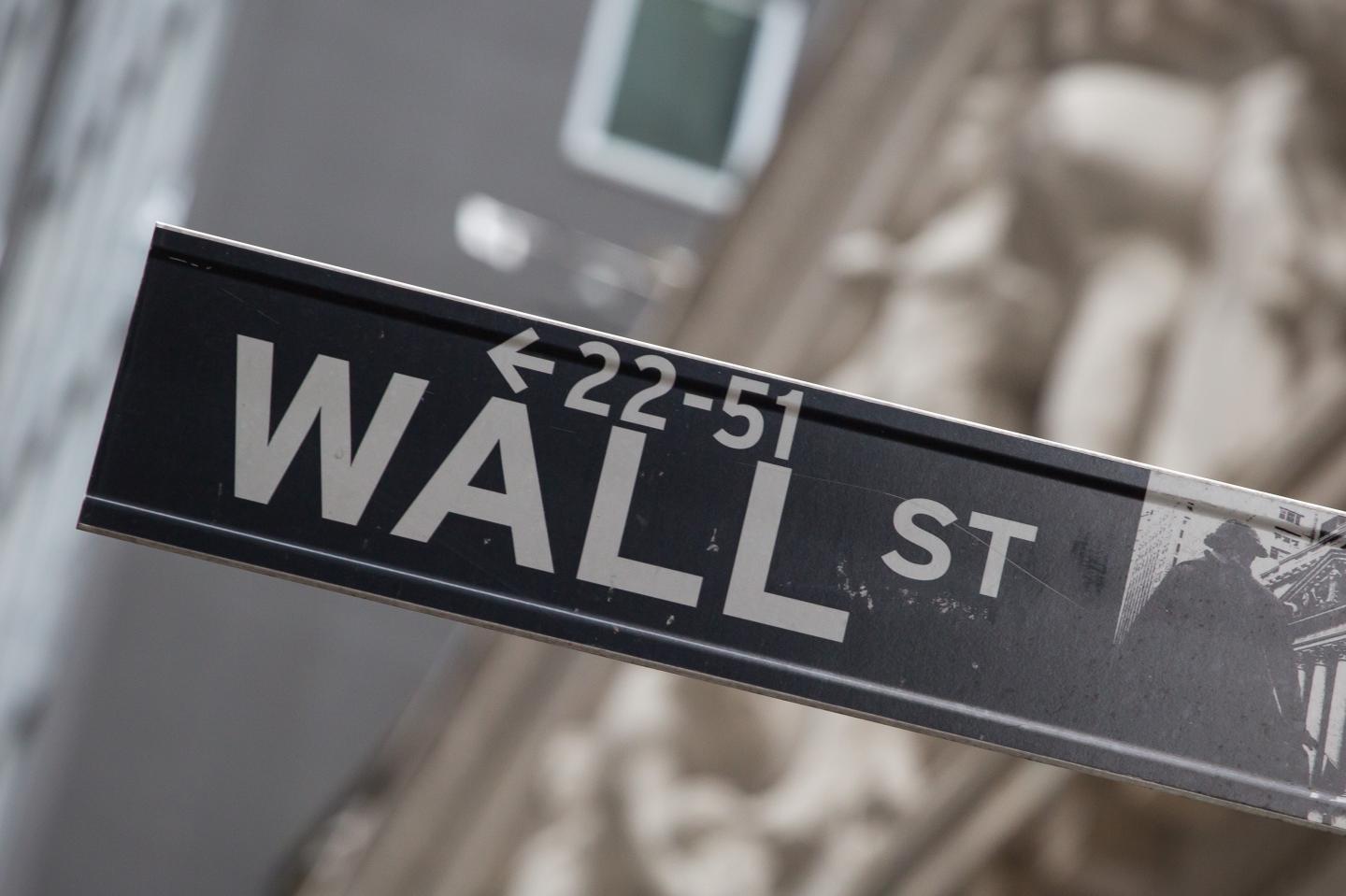 Stock market snapback: S&P 500 dives nearly 4%, with tech leading the way down
