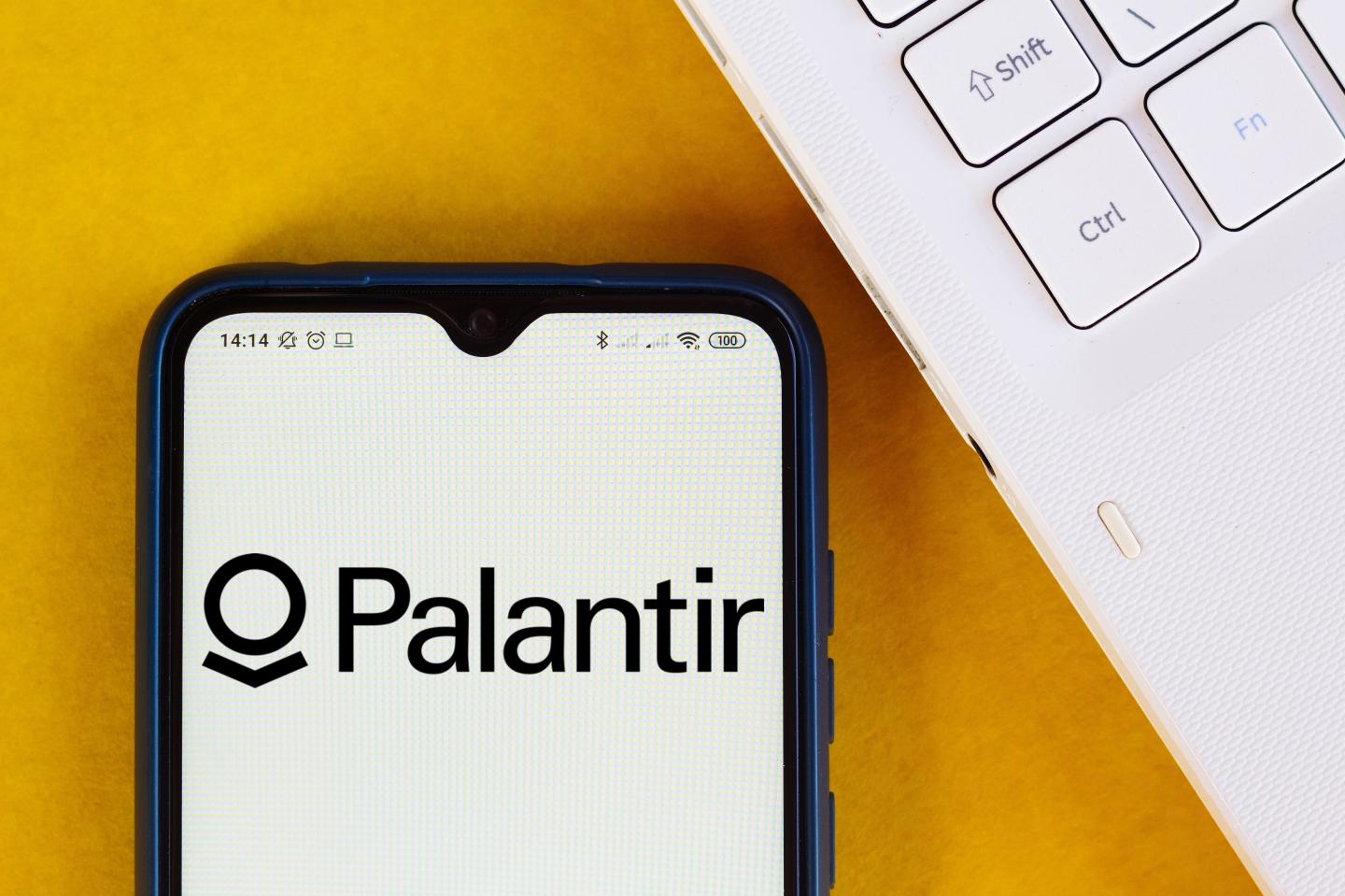 Palantir CEO to investors: Pick a ‘different company’ if you don’t like us