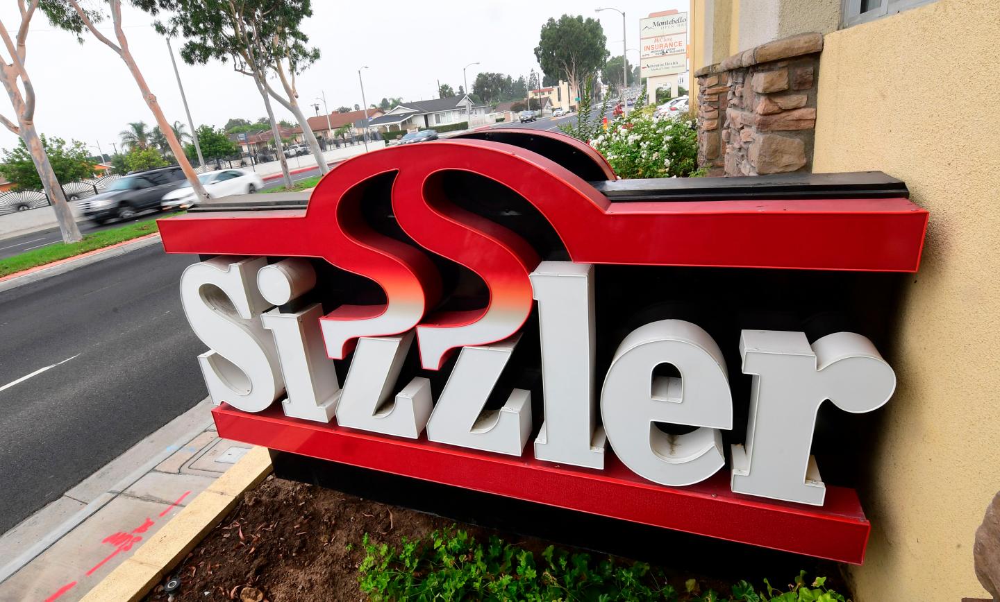 Sizzler joins the list of chains declaring Chapter 11 due to COVID