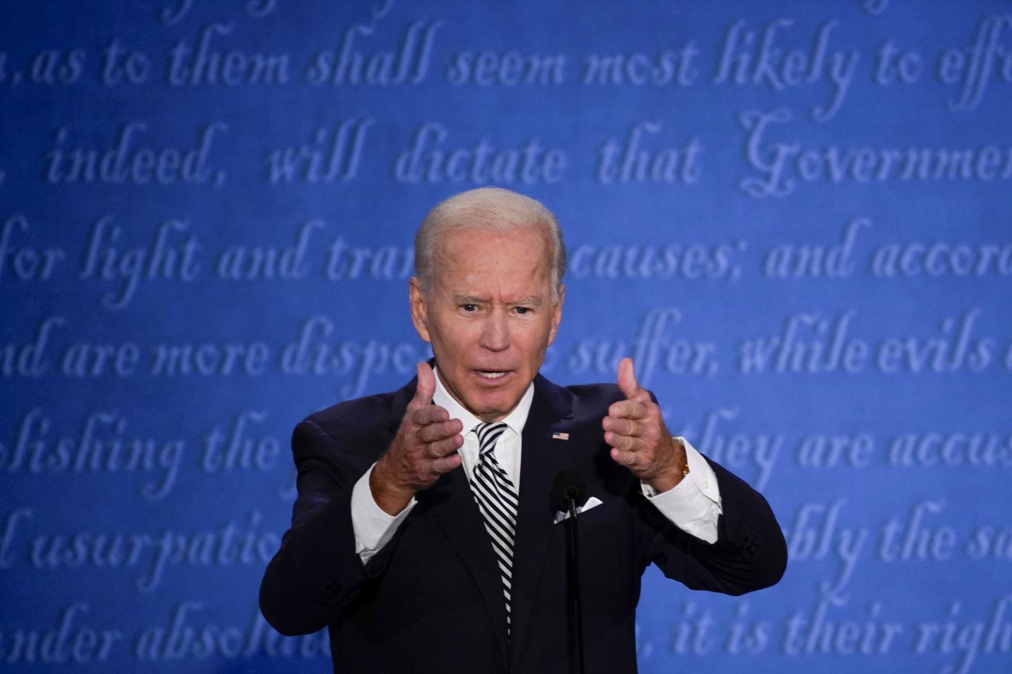 Biden highlights the Supreme Court debate as a women’s issue