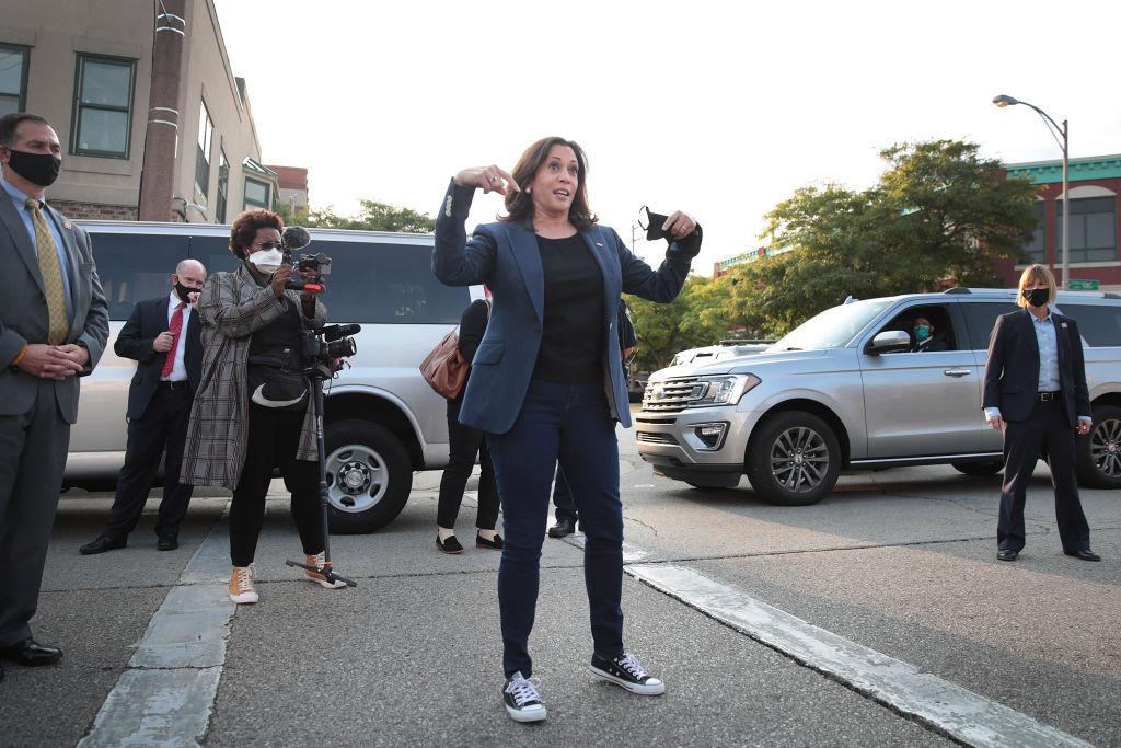 Democratic Vice Presidential Nominee Kamala Harris Campaigns In Milwaukee