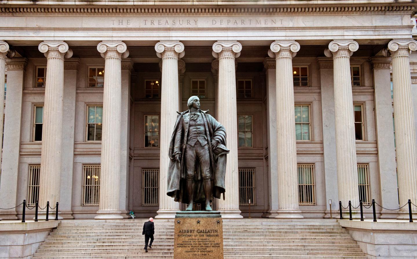 Global bank stocks tumble following ‘FinCEN files’ revelations