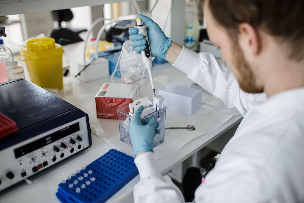 Coronavirus vaccine status