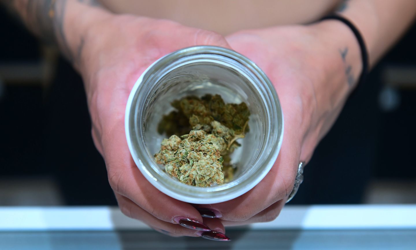New Jersey set to become biggest East Coast state to legalize pot