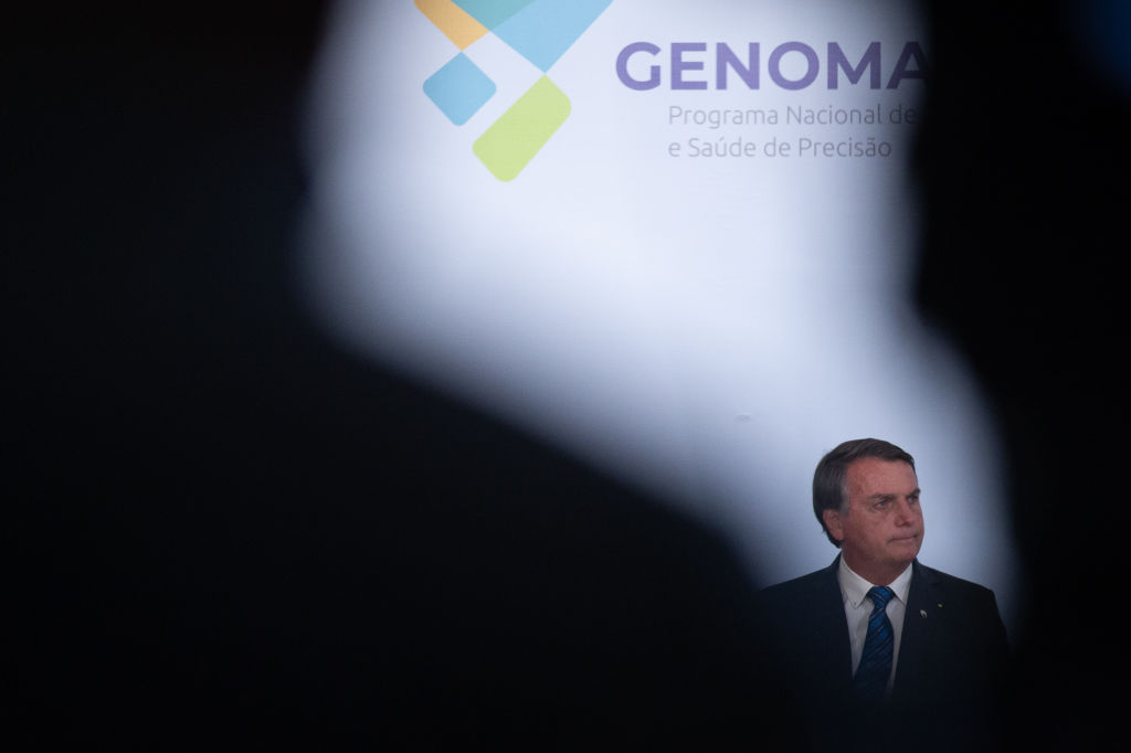 Bolsonaro Participates in the Launch of the "Programa Genomas Brasil" Amidst the Coronavirus (COVID - 19) Pandemic