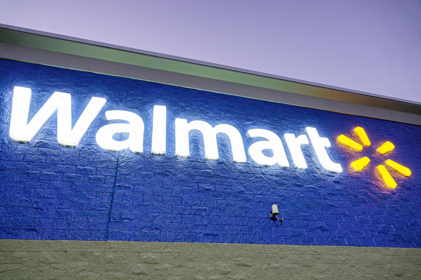 Walmart sues government to pre-empt allegations it helped fuel opioid crisis