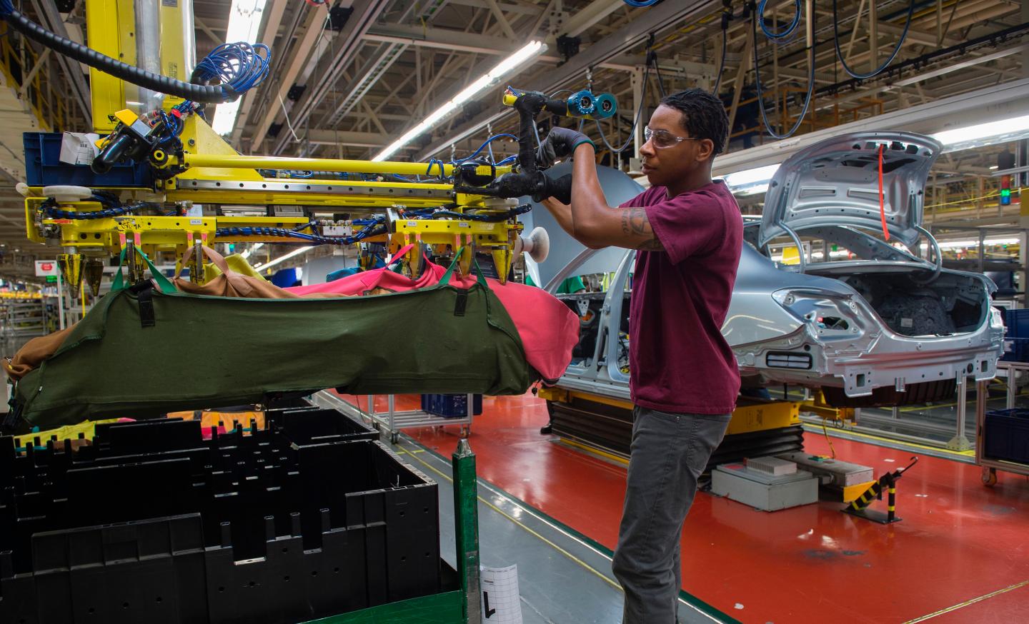 If Trump wants to boost American manufacturing, he should keep the borders open