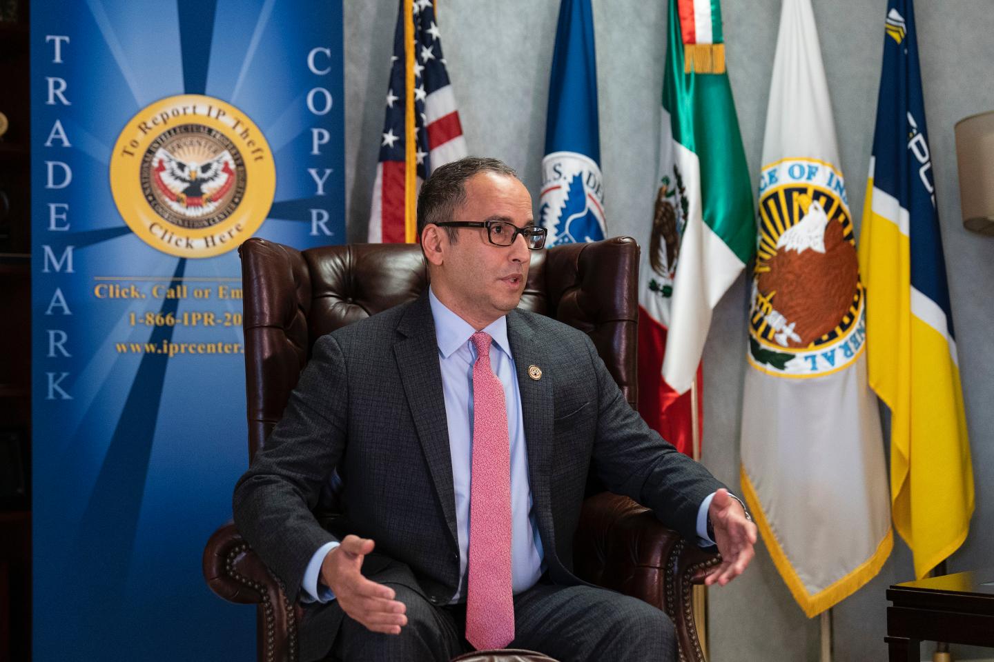 Federal agencies warn against anticipated fake COVID vaccines and treatments