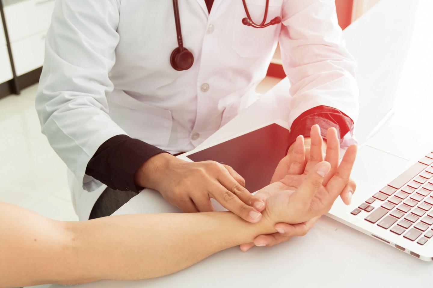 Many workers who lost their jobs due to COVID need help finding health coverage