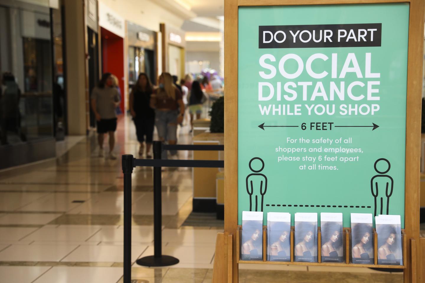 R.I.P. Black Friday? Pandemic, online shopping lead to thin crowds