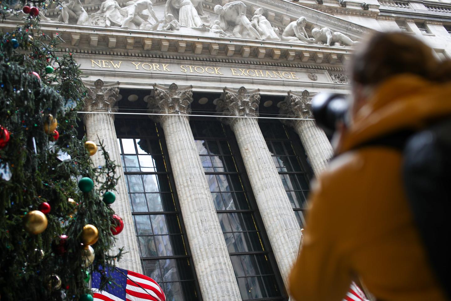 A morose Monday can’t mess up the markets’ magnificent November
