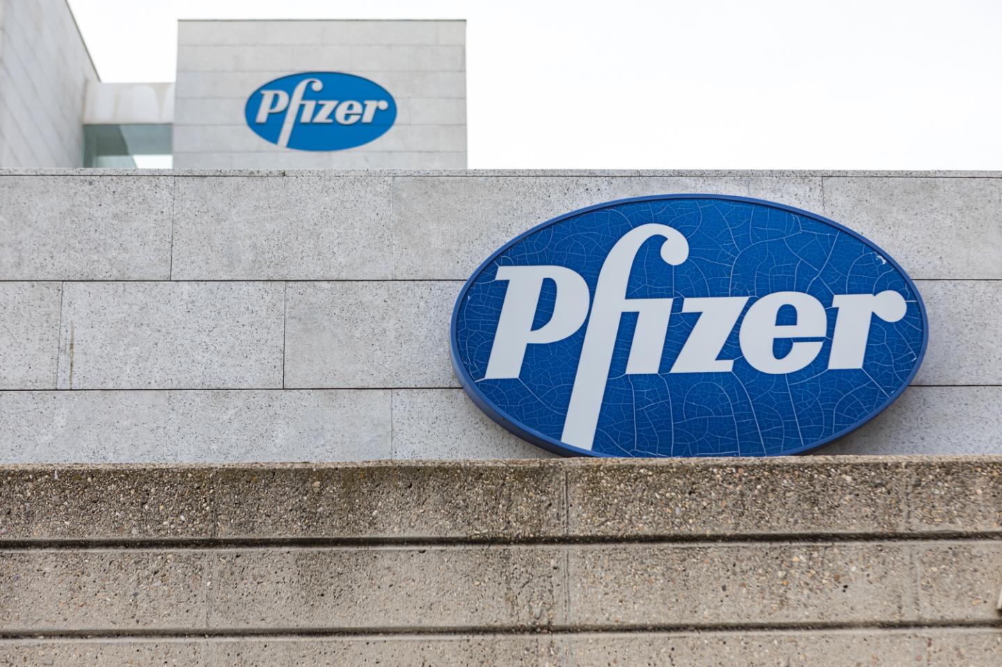 Warren Buffett is going all in on the vaccine rally, piling into these stocks