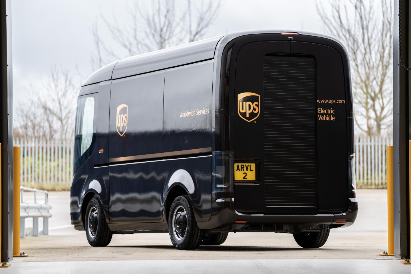 EV startup Arrival goes public at $5.4 billion valuation in SPAC deal