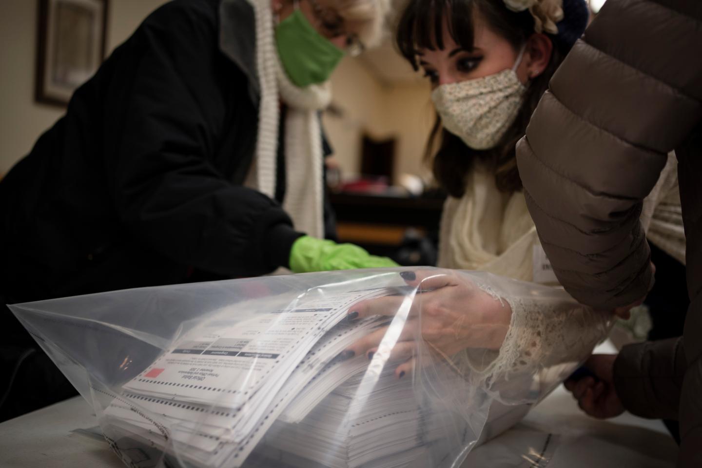 Wisconsin Ballots-Recount Legal Questions