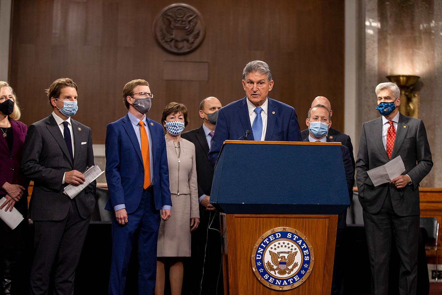 Bipartisan-unemployment benefit plan