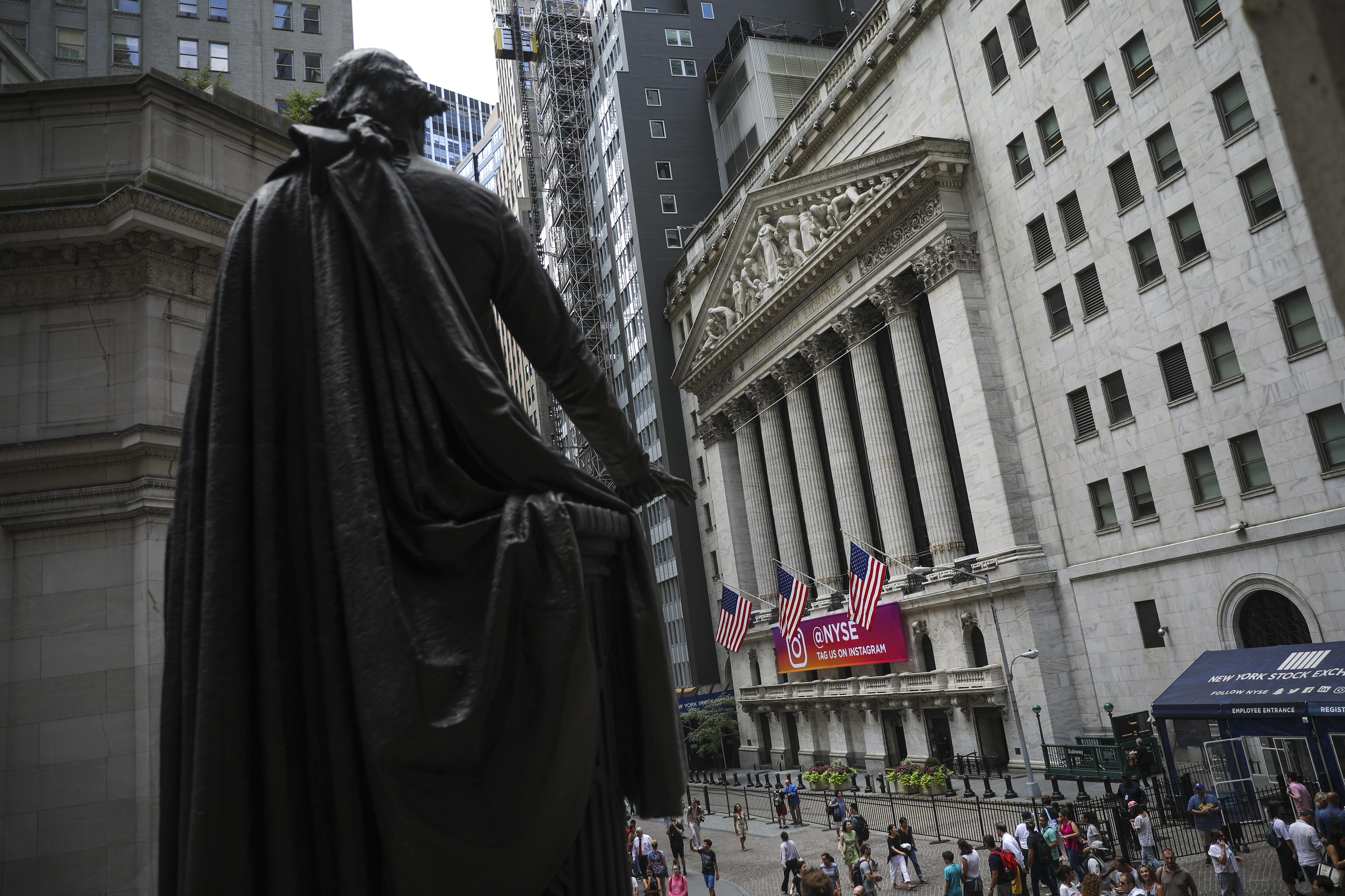 The 2020 bull market is turning trading apps into a hot investment. 