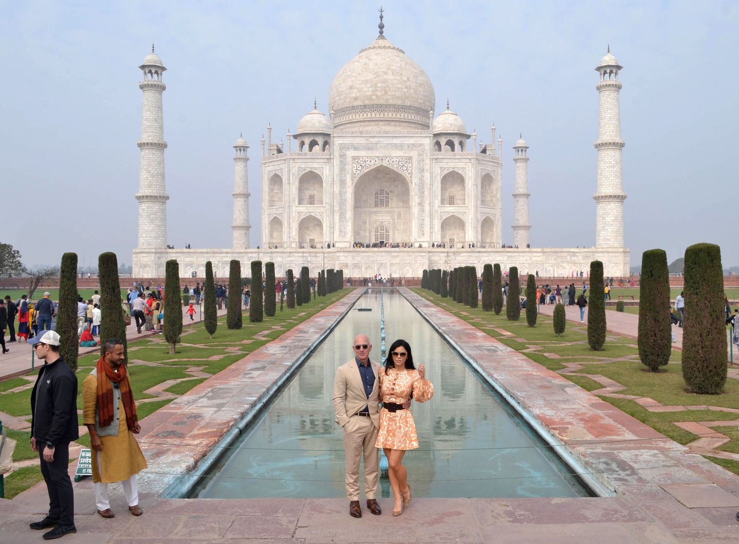 jeff bezos at the taj mahal