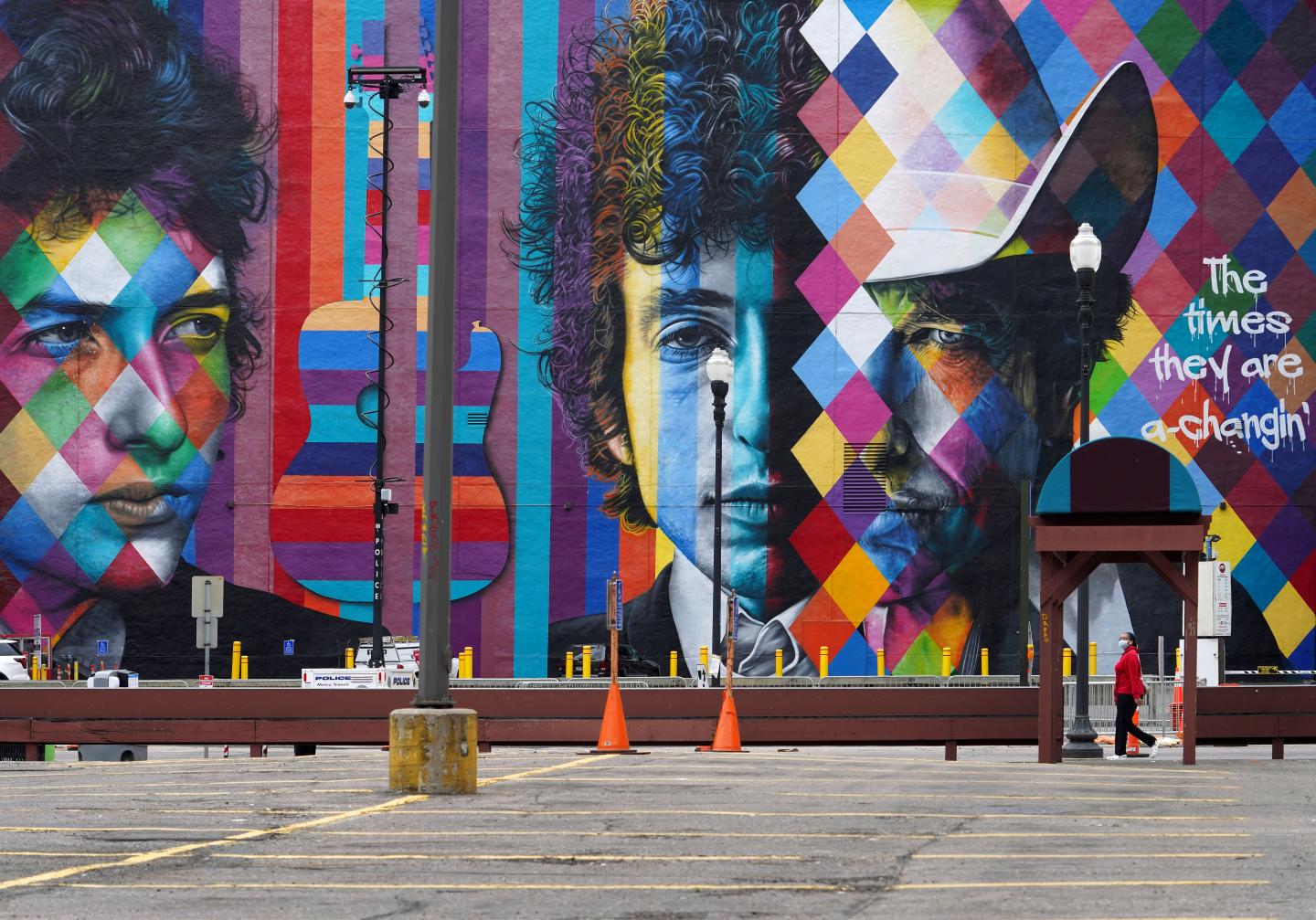 Was Bob Dylan’s sale of his massive music catalog a tax maneuver?