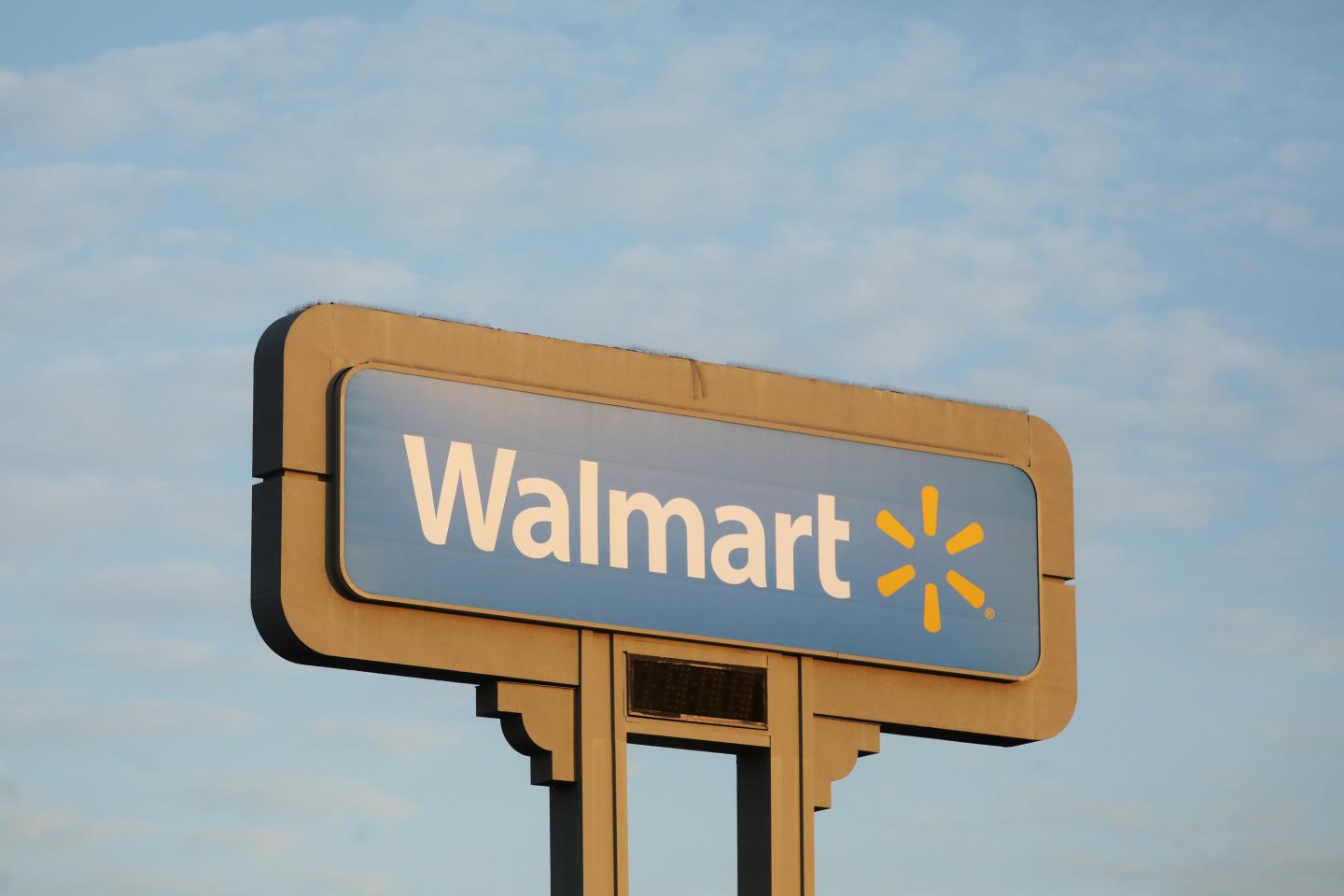 U.S. government accuses Walmart of fueling opioid crisis, alleging it ignored internal warnings from pharmacists