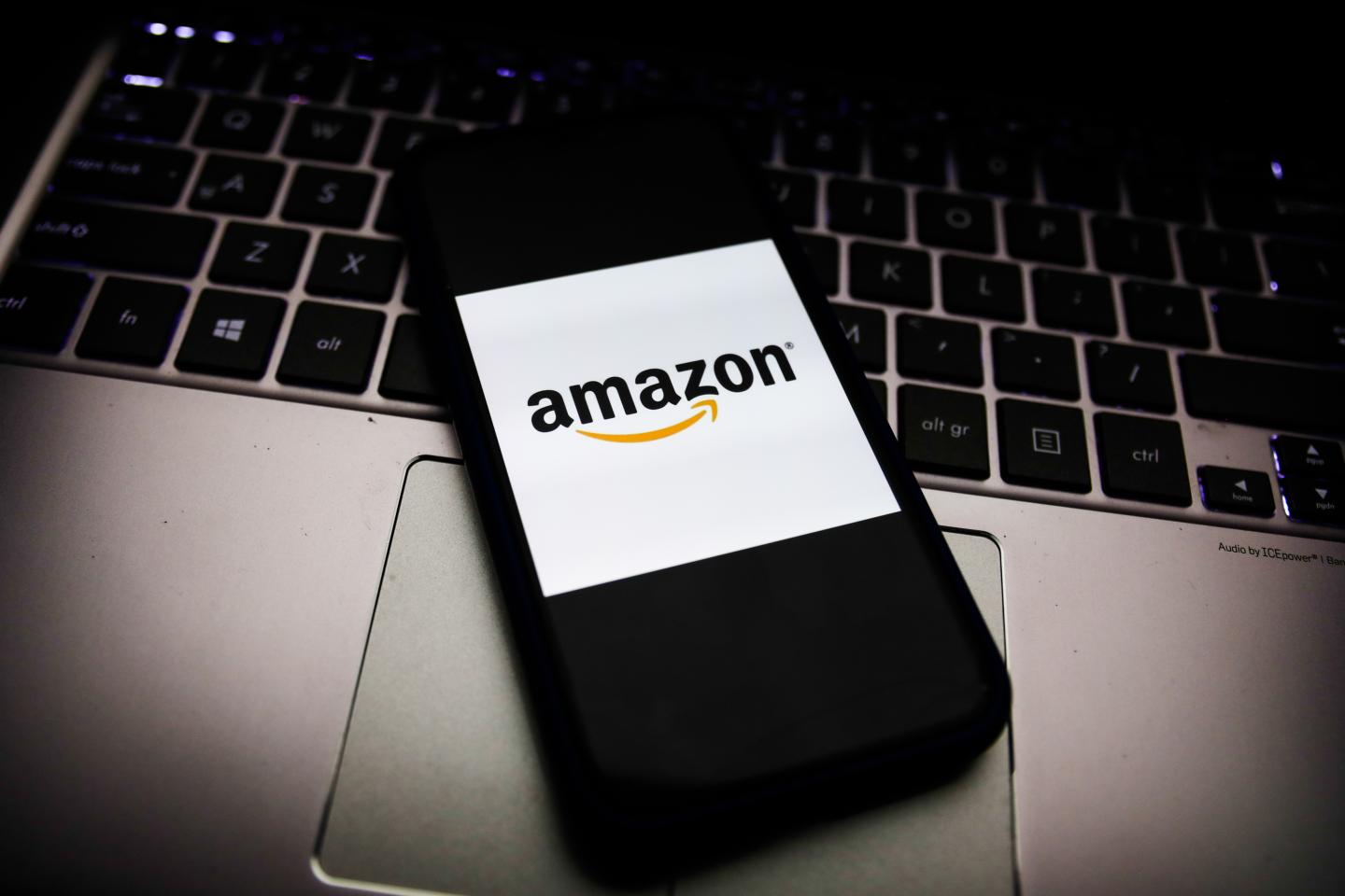 Amazon is laying the groundwork for its own quantum computer