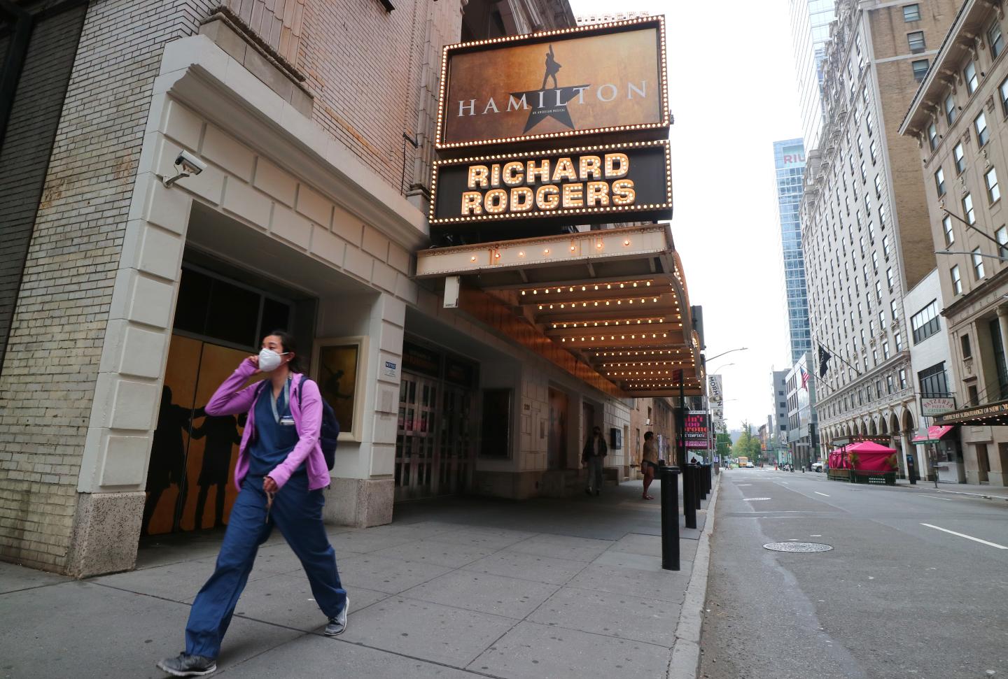 Congress COVID-19 relief bill includes $15 billion for Broadway, small music venues, movie theaters