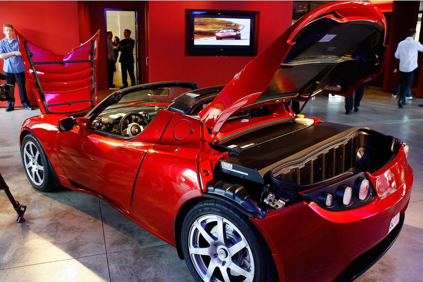 Elon Musk: Apple refused to discuss $60 billion Tesla acquisition
