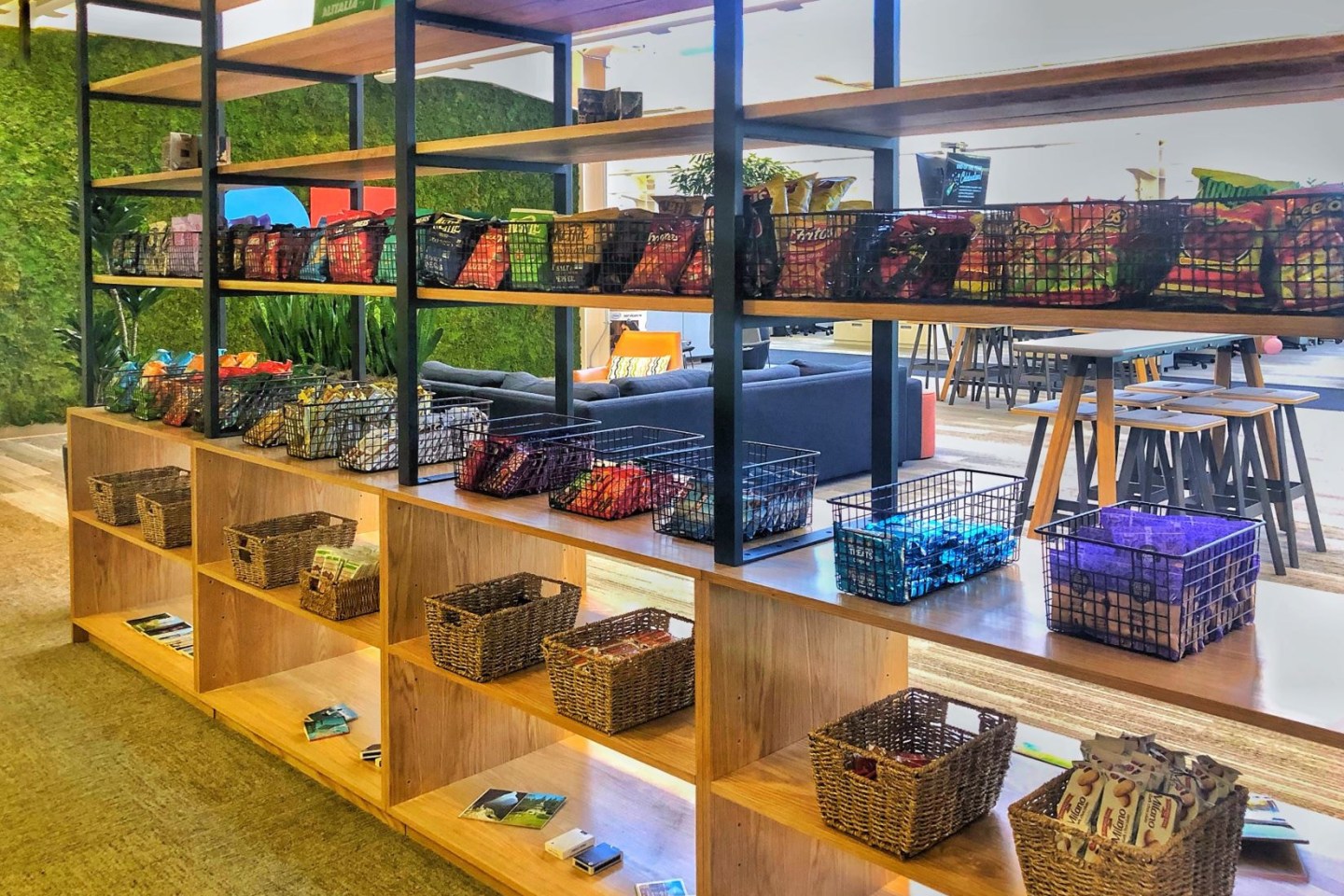 Inner-City-2020-Office-Libations