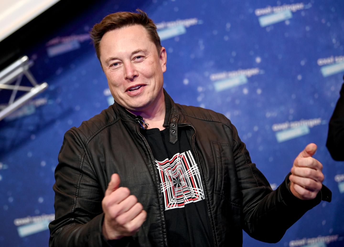 Elon Musk to give $100 million for carbon capture prize