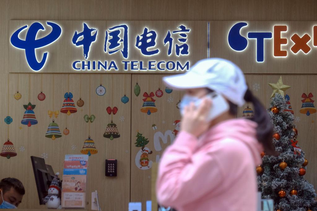 The NYSE backtracks on plans to delist 3 Chinese telecoms