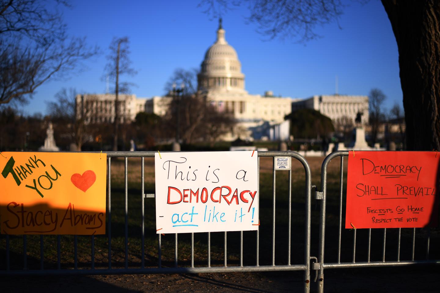 These Fortune 500 companies are halting contributions to Republicans (and Democrats) in the wake of Capitol attacks
