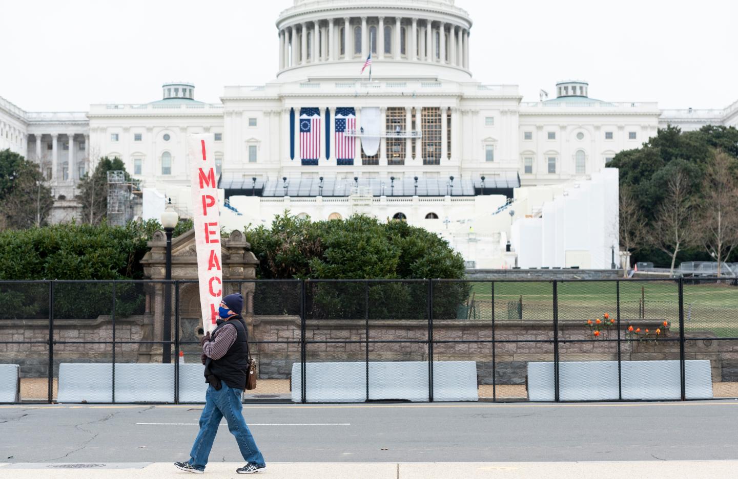 House poised to impeach Trump amid chaotic final days of his presidency