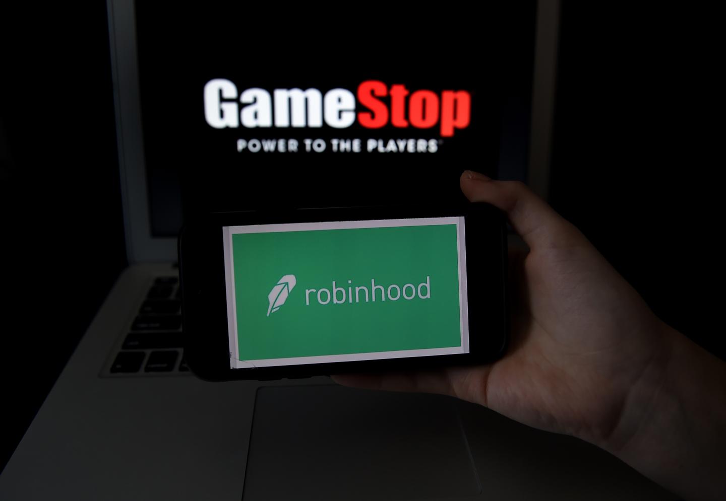 Short selling? Short squeeze? GameStop? What? A beginner’s guide to the most chaotic business news story of 2021