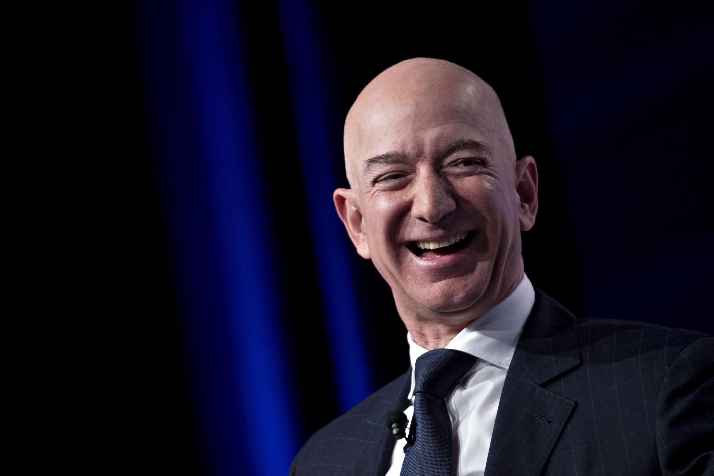 amazon ceo jeff bezos