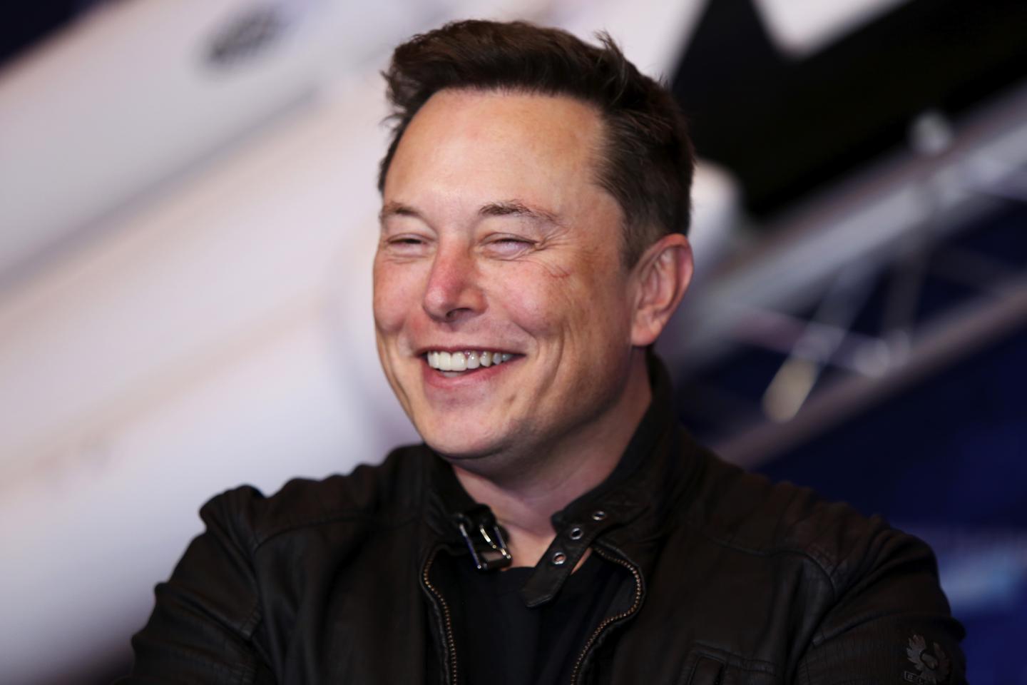 Elon Musk reclaims world’s richest person title. Here’s how much he’s worth