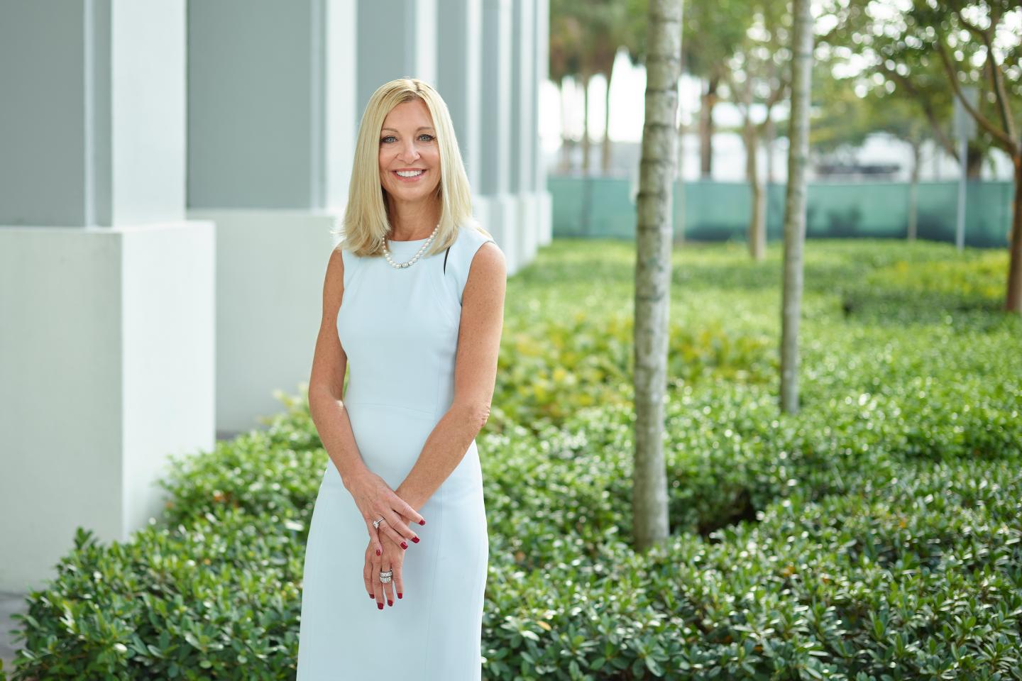 Can Karen Lynch vaccinate America?