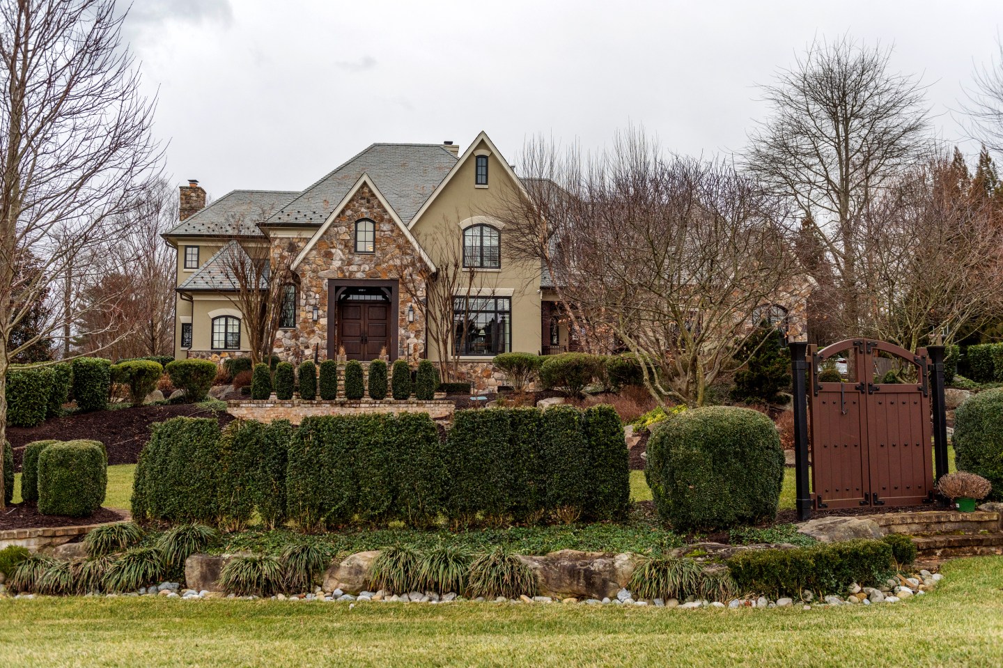 Covid Housing Market-High End Real Estate