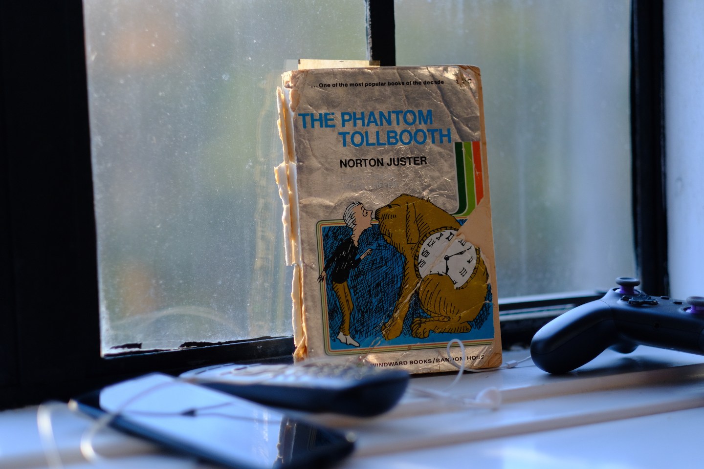 the phantom tollbooth book
