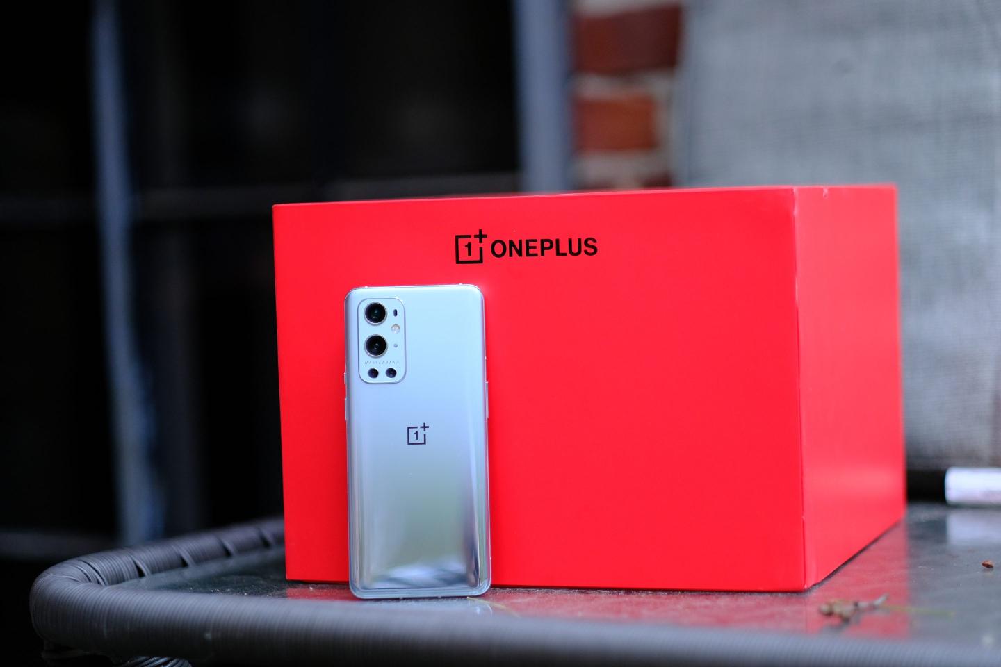 oneplus 9 pro phone
