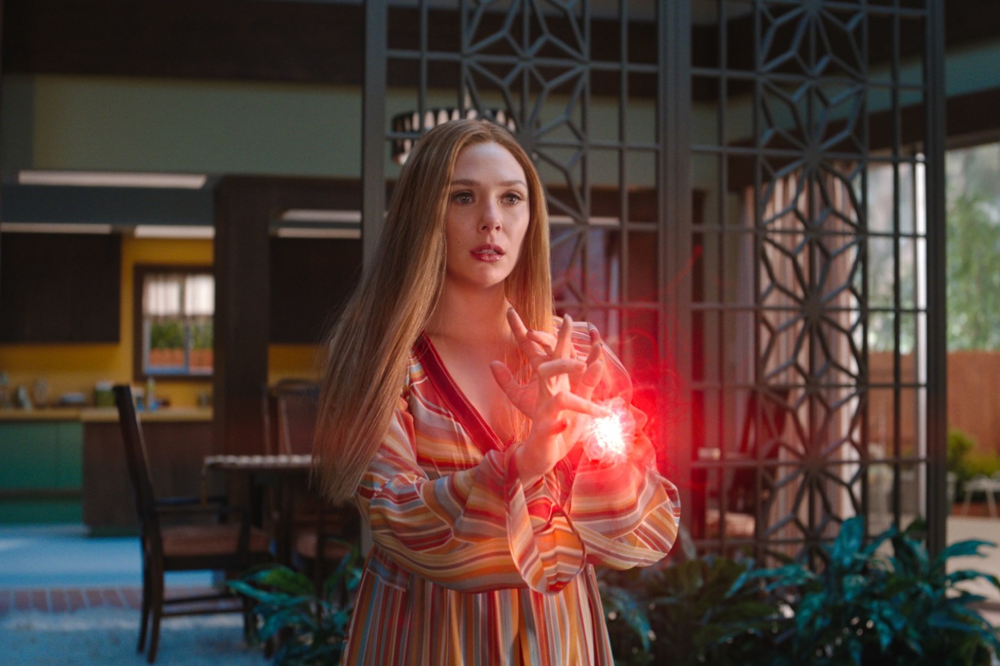 Disney-Plus-Wanda-Vision-wms1180_104_comp_v005_r709_71b582d0