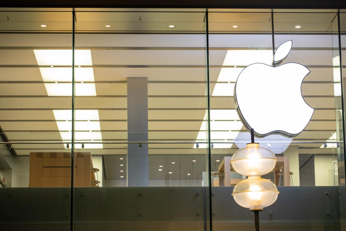 All U.S. Apple stores are now open a year after closures began