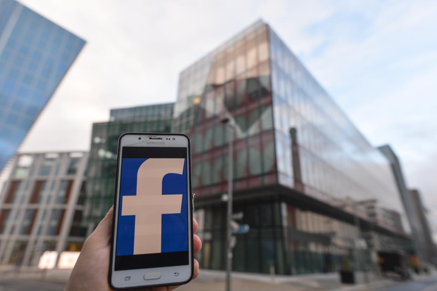 ‘I felt like I was singled out.’ Two people who claim racial bias at Facebook describe their experiences