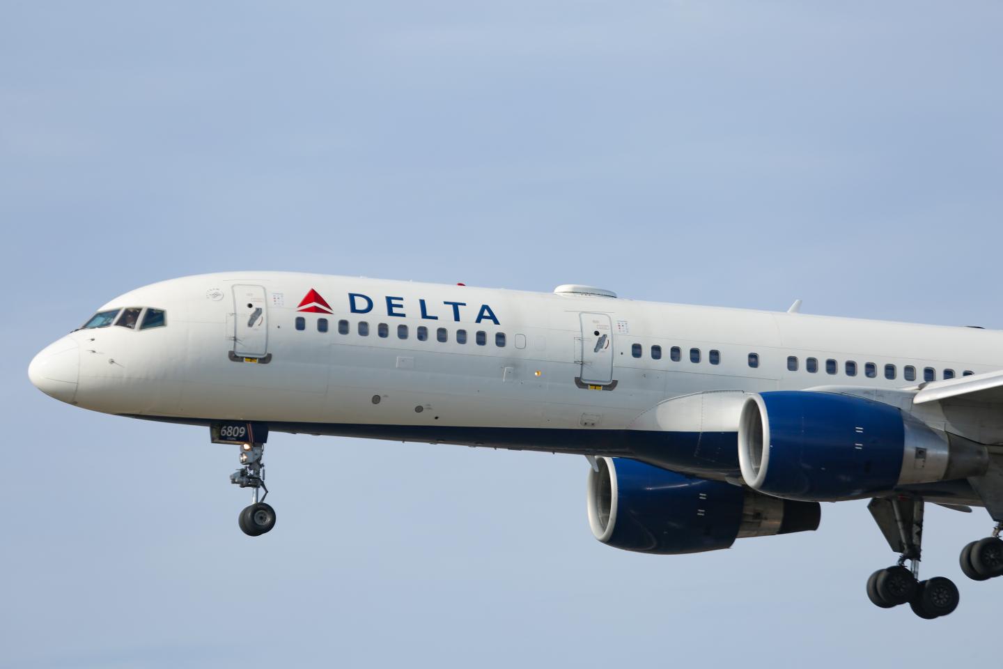 Delta and United say COVID vaccinations are stoking appetite for air travel